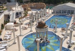 Aphrodite_Palace_Rajecke_Teplice_02.jpg